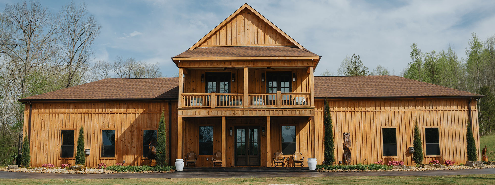 The-Lodge-at-White-Oak-Falls-banner