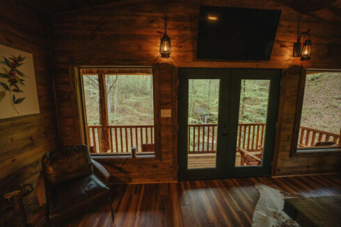 Off Grid Cedar Cabin at White Oak Falls Tennessee