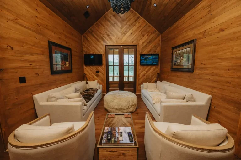 The Lodge at White Oak Falls Tennessee