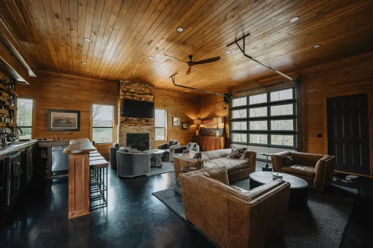 The Lodge at White Oak Falls Tennessee