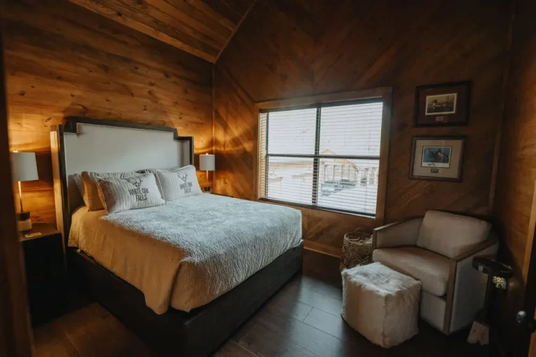 The Lodge at White Oak Falls Tennessee